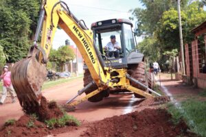 Vecinos y Municipio impulsan una nueva obra de cordón cuneta con el programa Mita y Mita.