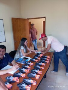 Capacitación y refuerzo de seguridad para el personal de recolección de residuos en Santo Tomé.