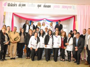 Santo Tomé: Emotivo homenaje a quienes enseñan día a día con el corazón